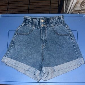 Forever 21 cinch waist denim shorts size xs
